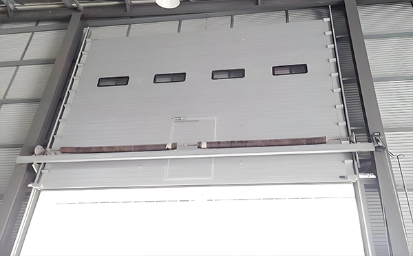 叶城工业滑升门