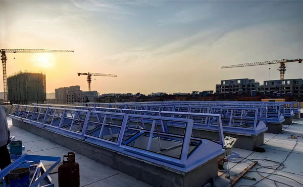 消防叶城排烟窗工作原理