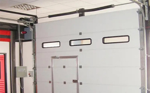 叶城工业提升门的安装方法