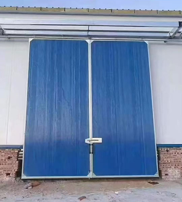 叶城工业门在大型仓储物流通道中的应用实例